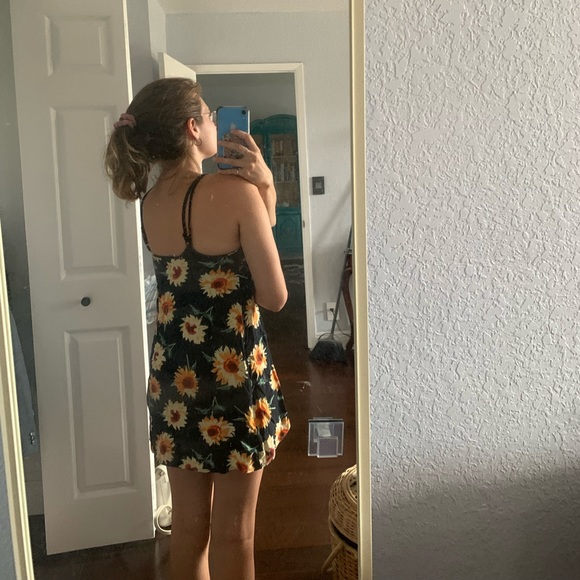 UO Sunflower Dress (XS) - Picture 4 of 5